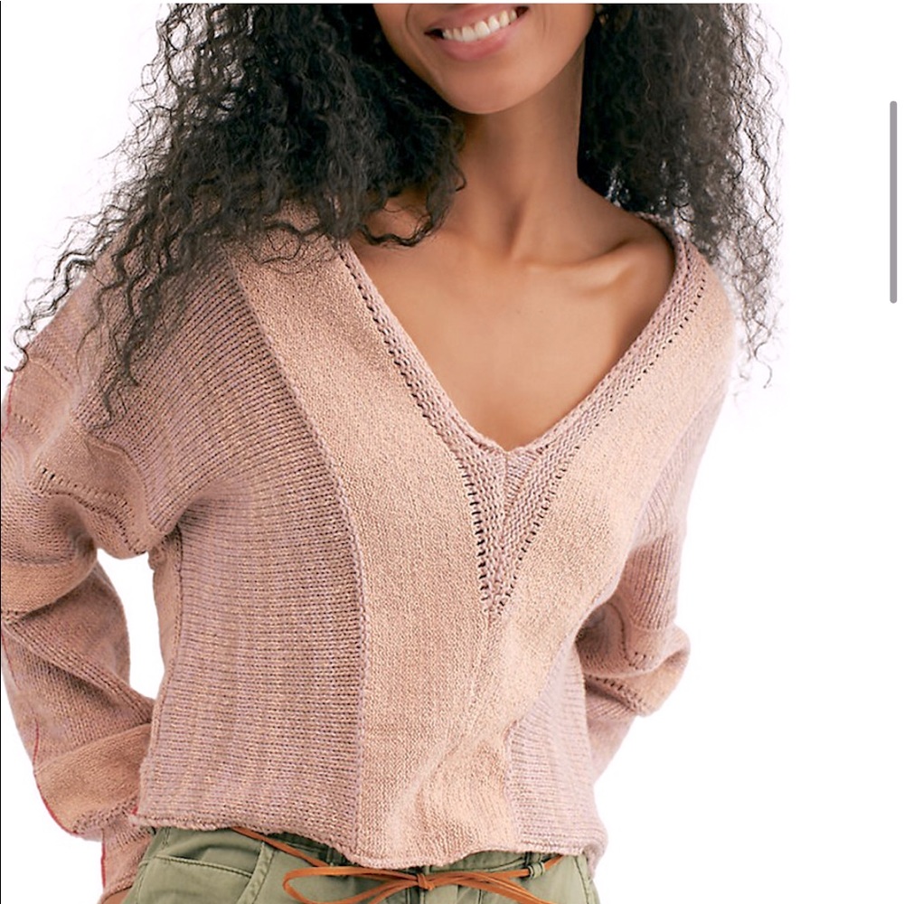 FREE PEOPLE cropped sweater size XS